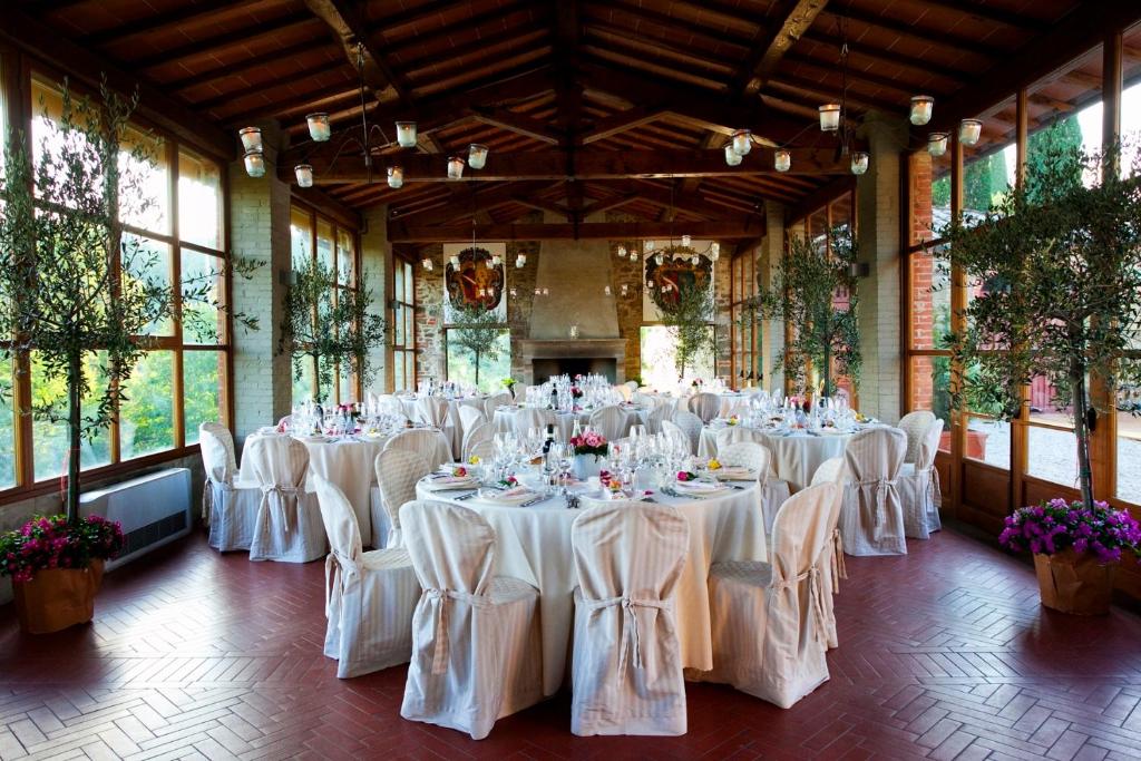 Restaurace v ubytování Castello Di Gargonza