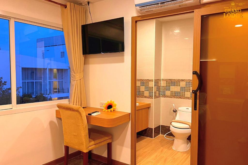 The Grand Lodge Pattaya - Resim 12