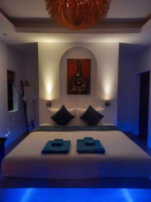 Tropical Season Villa Resort - 16