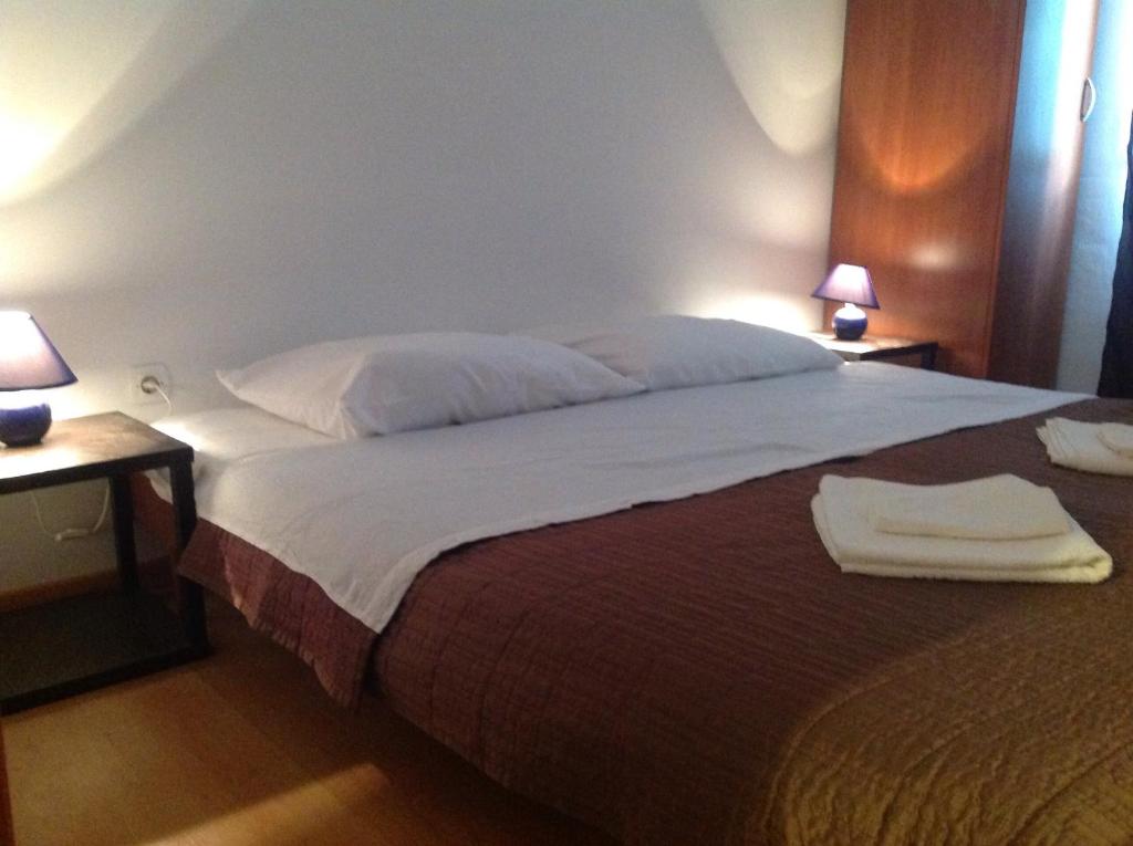 Peter&Zana Apartments - Two-Bedroom Apartment