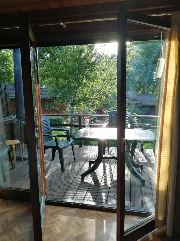 Balkón nebo terasa v ubytování Chalet 94 la boverie