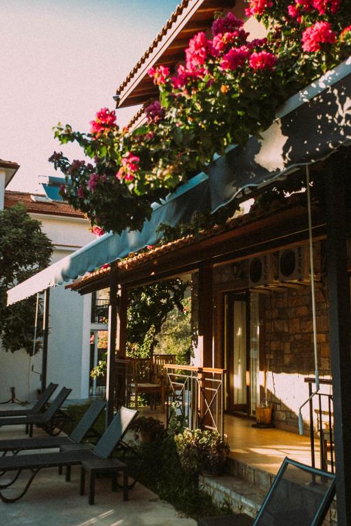 Vira Suites Hotel - 4