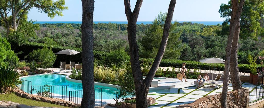 Bazén v ubytování Hotel Masseria Fontanelle nebo v jeho okolí