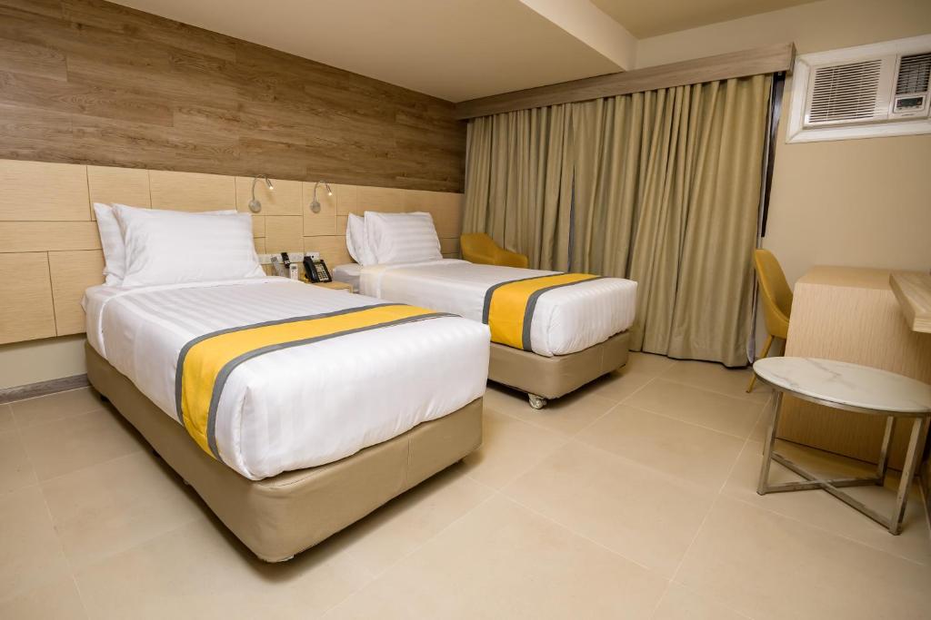 SureStay Plus by Best Western Cebu City - Salle Jumelle Supérieure