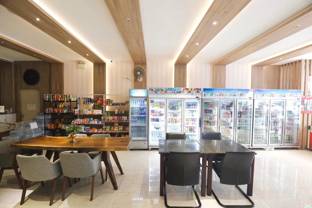 Sun Sea Sand Patong - Resim 23