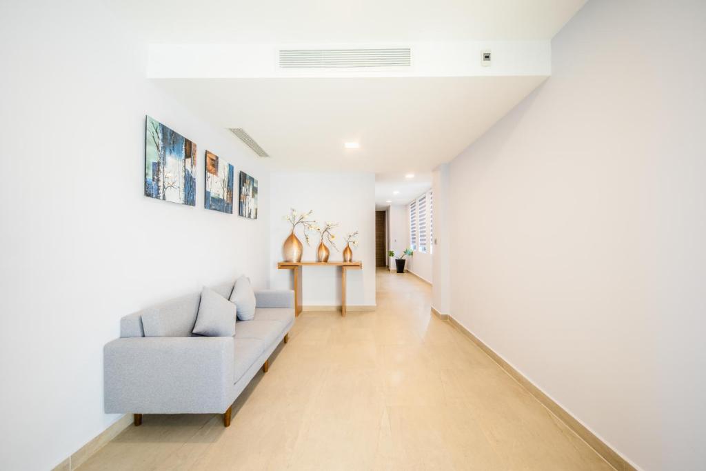 Posezení v ubytování Nha Trang Oceanfront Luxury Villa Anh Nguyen