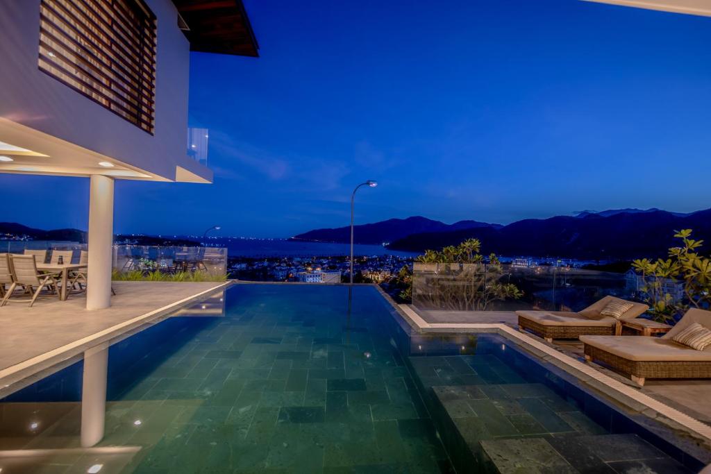 đặt villa Nha Trang cho công ty