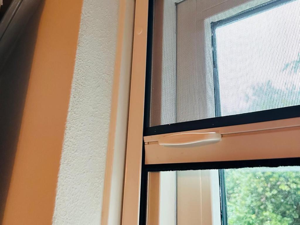 Supergezellig vakantiehuis met hele grote tuin bij Nijmegen - Maison De Vacances