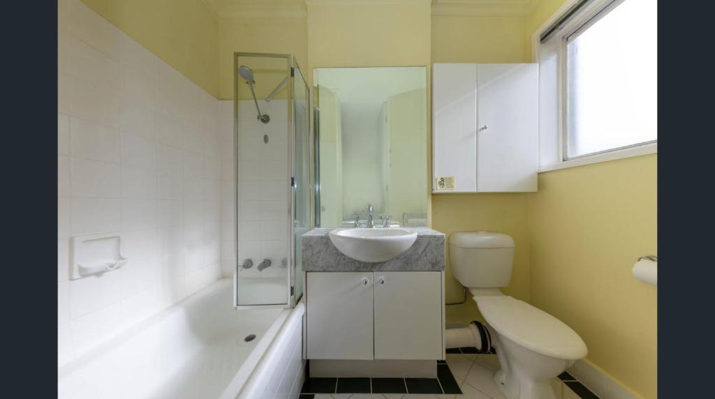 Knightsbridge Apartments - Resim 12