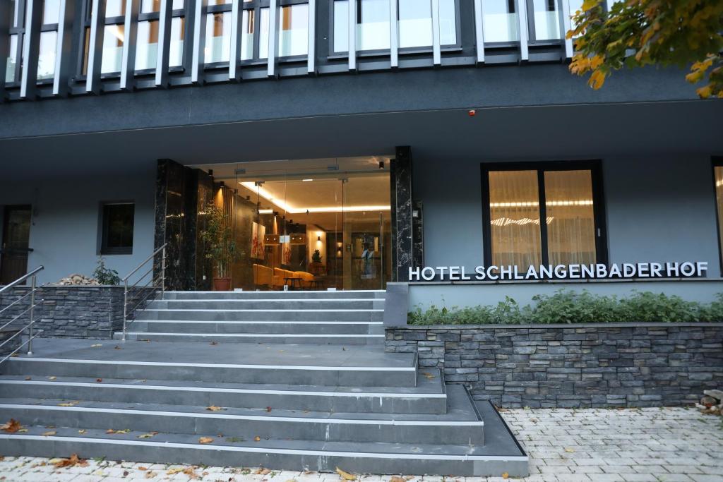 Exteriér nebo vchod ubytování Hotel Schlangenbader Hof