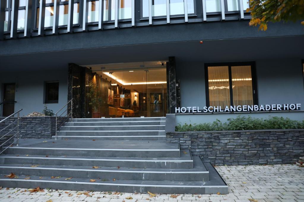 Exteriér nebo vchod ubytování Hotel Schlangenbader Hof