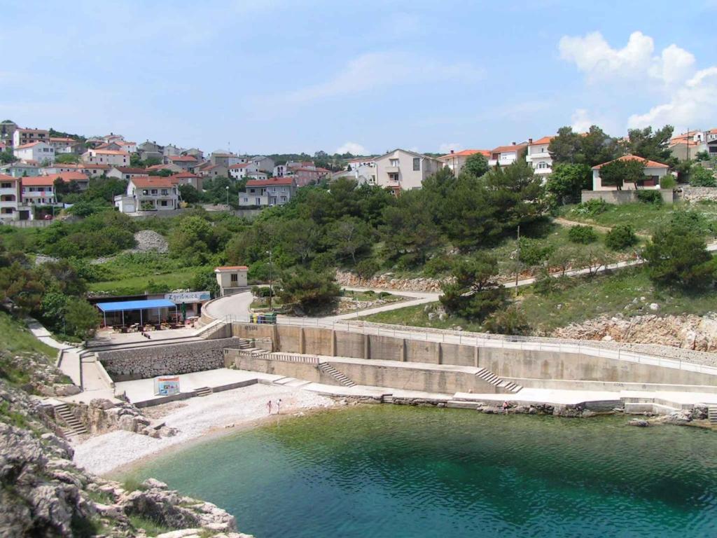 Fotografie z fotogalerie ubytování Apartments in Vrbnik/Insel Krk 13601 ve Vrbniku