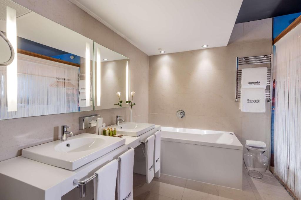 Kúpeľňa v ubytovaní Barceló Malaga