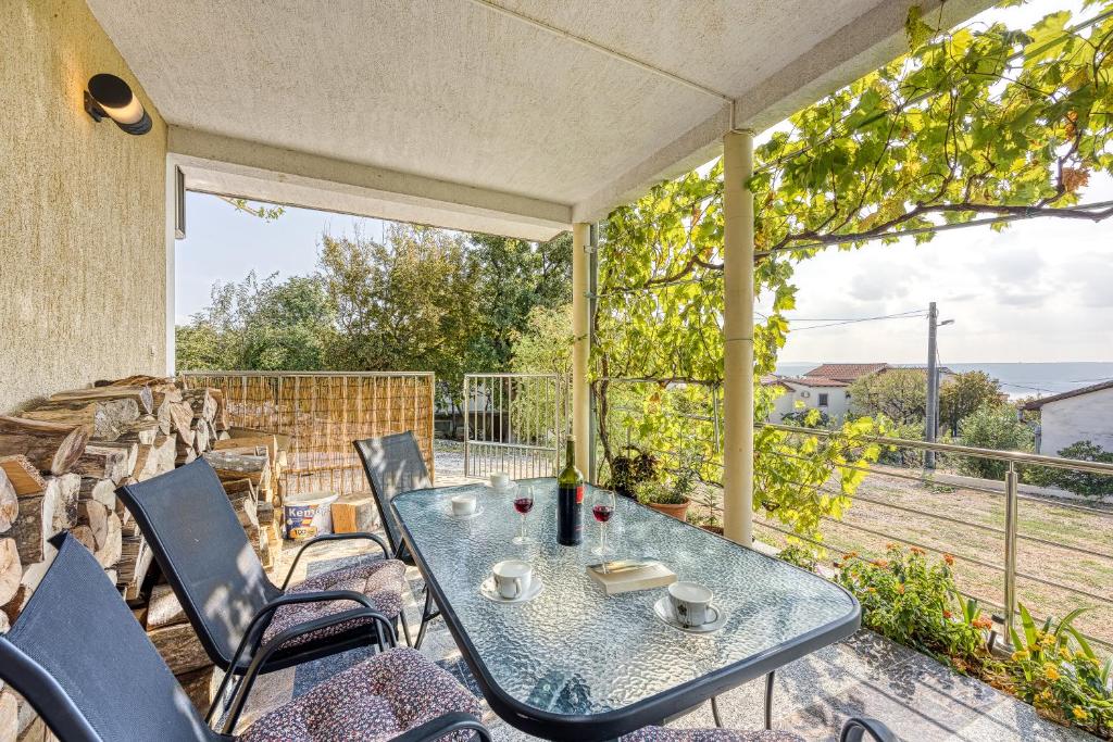 Balkón nebo terasa v ubytování Silver Cherry Apartments