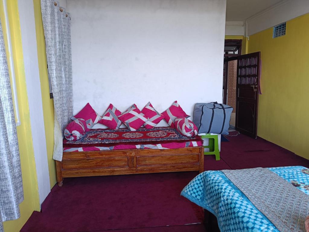 Posezení v ubytování Wonder Hill Parivaar homestay