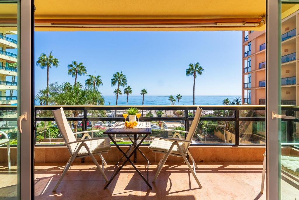 El Remo by IVI Real Estate, Torremolinos (updated prices 2024)