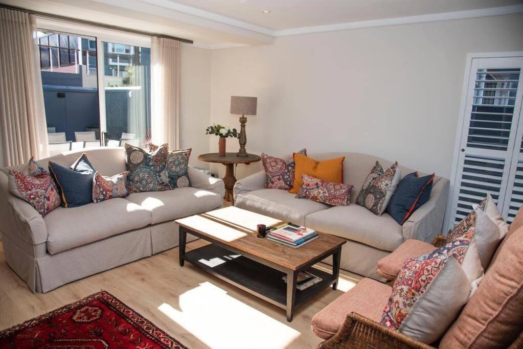 Waterfront- C25 Knysna Quays with pool - Image 16