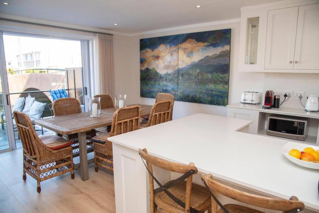 Waterfront- C25 Knysna Quays with pool - Image 30
