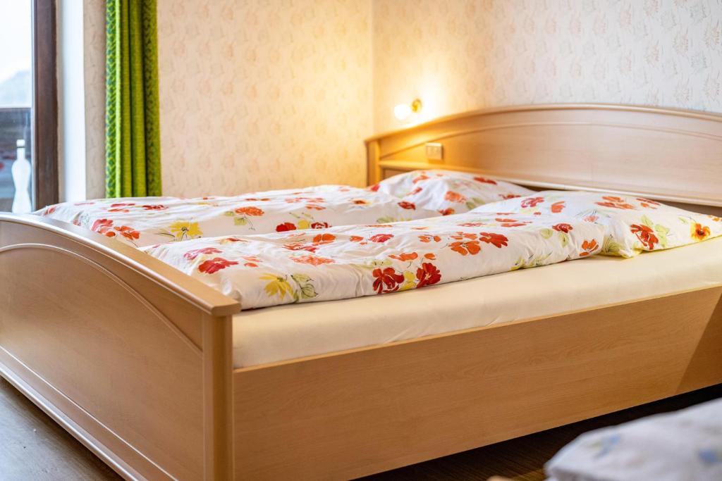Postel nebo postele na pokoji v ubytování Ferienwohnung Gatscherhof
