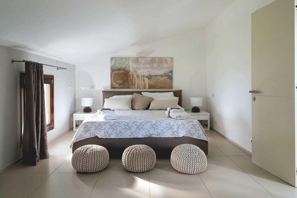 A bed or beds in a room at Nettuno