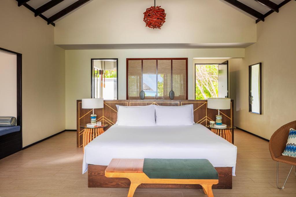 NH Collection Maldives Havodda Resort - Stays of 6 nights or more, complimentary domestic flights for 2 people - Sunset Beach Villa