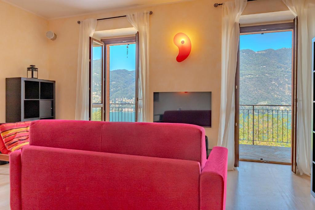 Posezení v ubytování [Como-Blevio] Suite lake view + private garage