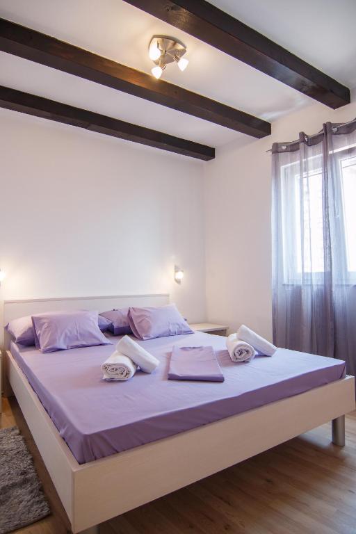 Split Inn Apartments - Deluxe Apartment - Palmina Street