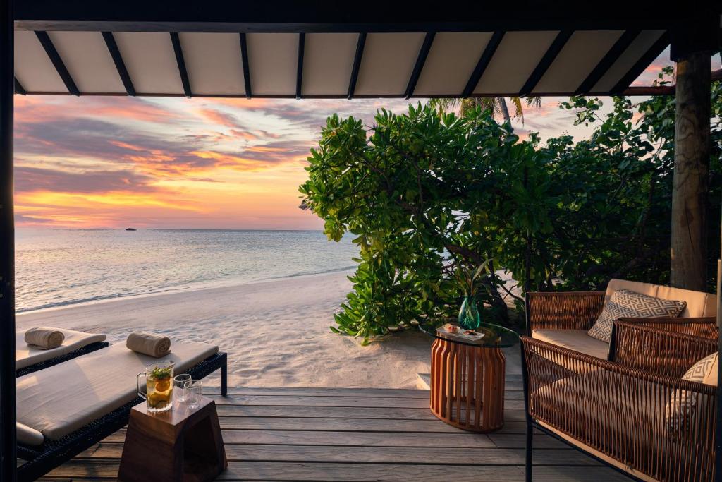 NH Collection Maldives Havodda Resort - View 23