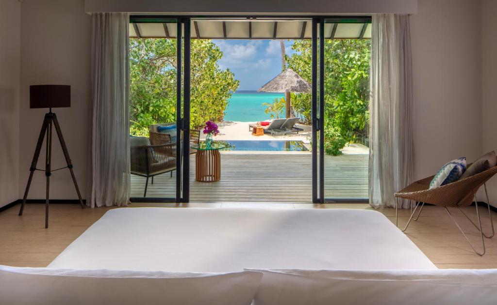 NH Collection Maldives Havodda Resort - View 22