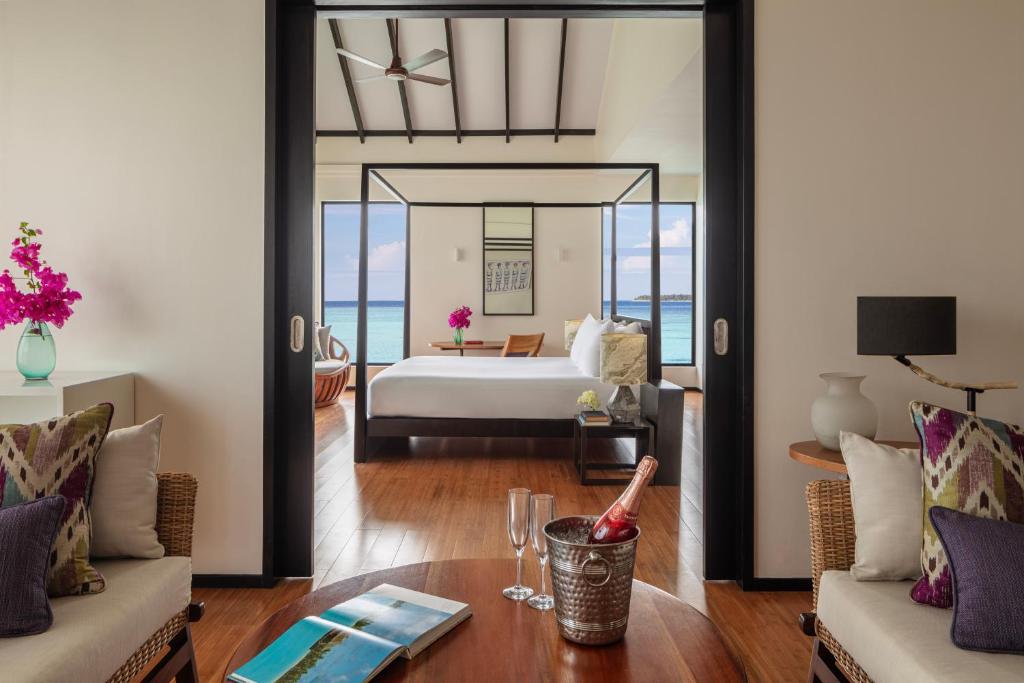 NH Collection Maldives Havodda Resort - View 13