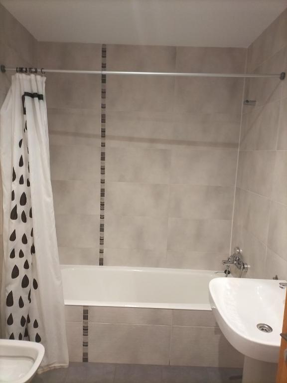 Koupelna v ubytování ALTUNAHOME