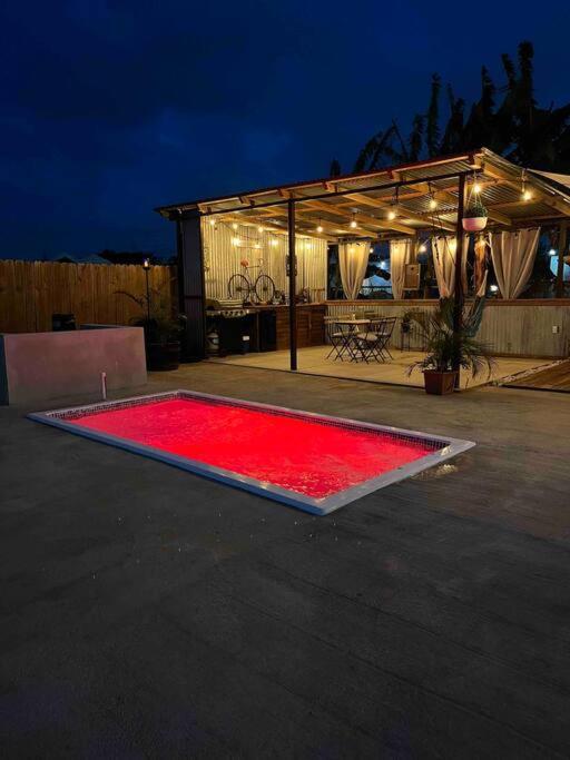 Bazén v ubytování El Camper RV with pool. nebo v jeho okolí