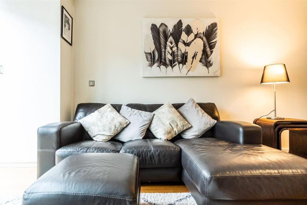 Posezení v ubytování Grand Canal 2 Bedroom Flat