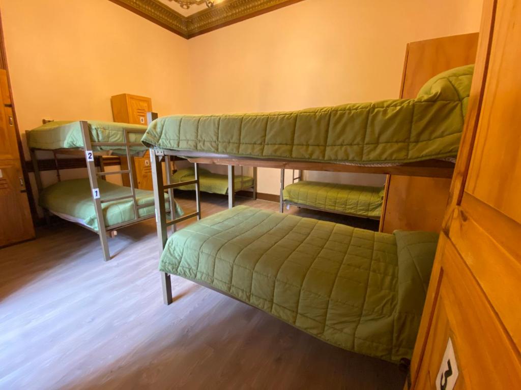 Posezení v ubytování La Casa Roja Hostel