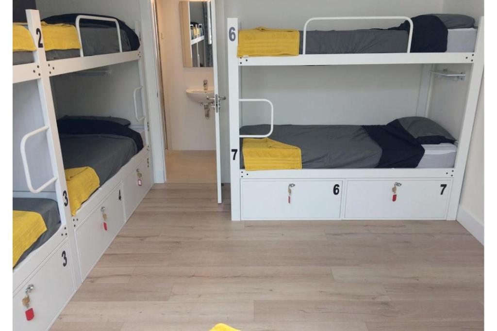 Postel nebo postele na pokoji v ubytování Albergue Gran Canaria