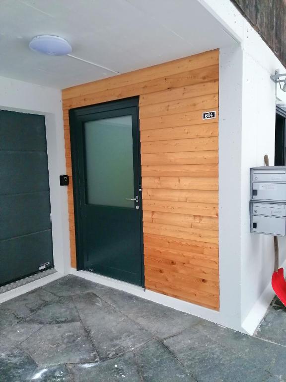 Fotografie z fotogalerie ubytování Gemütliche FeWo mit Sauna inmitten der Berge v destinaci Meiringen
