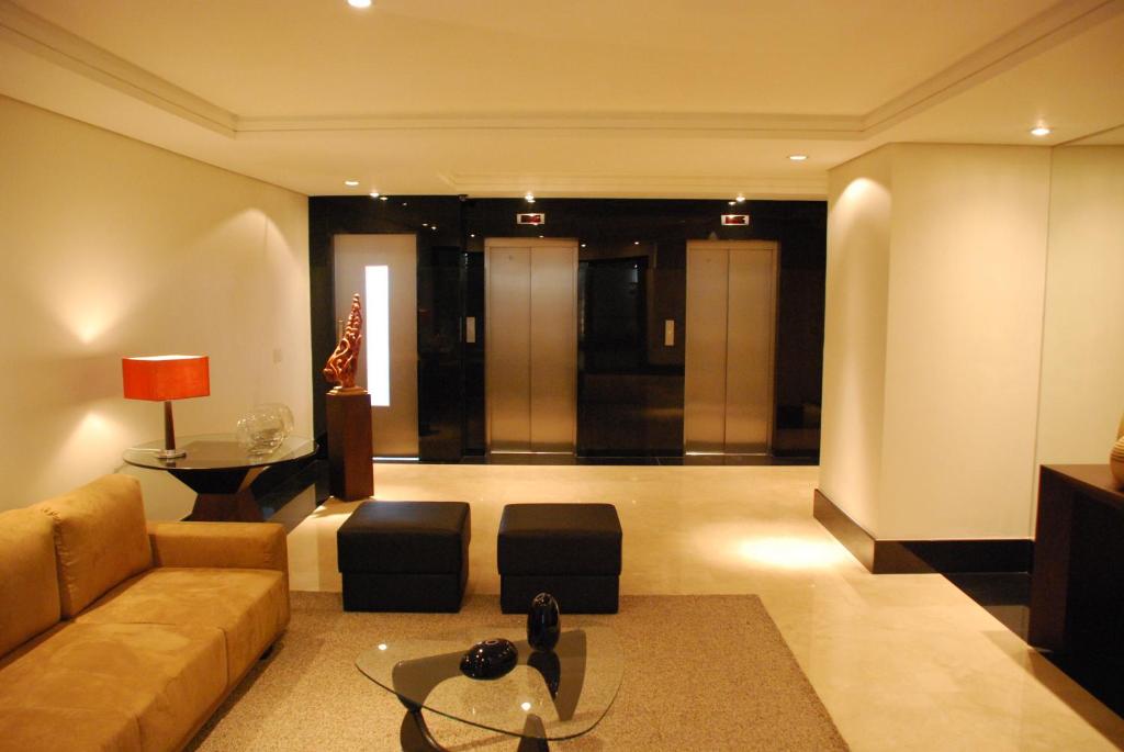  Leme Penthouse Apartment