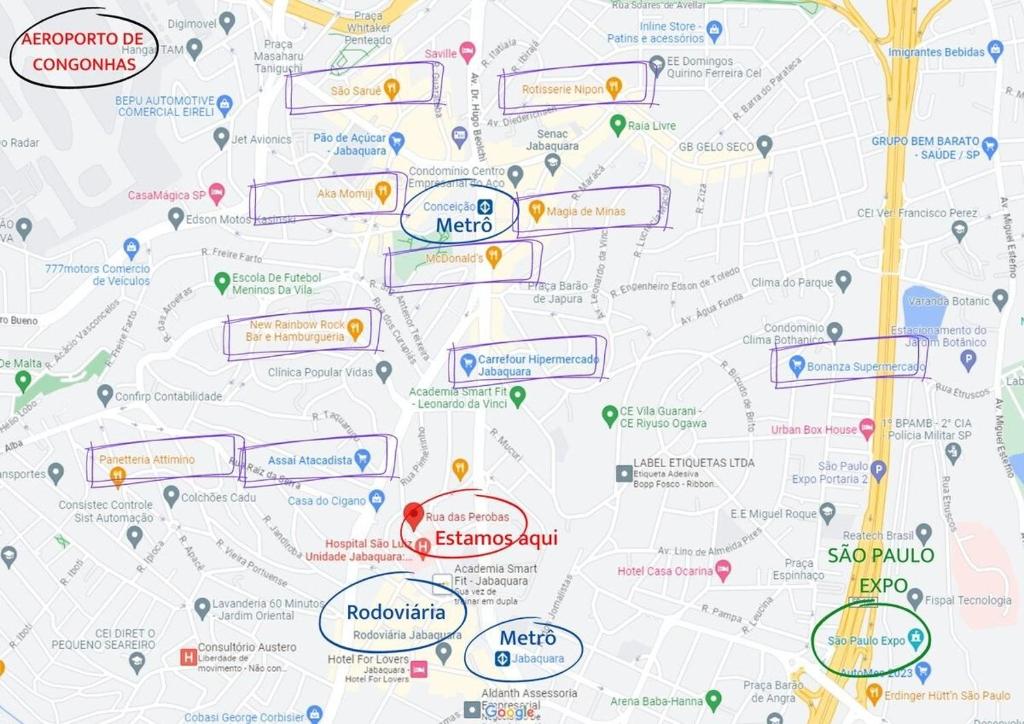 a map of the city of berlin with signs at Apartamento próximo ao metro Jabaquara, apto 13 in São Paulo