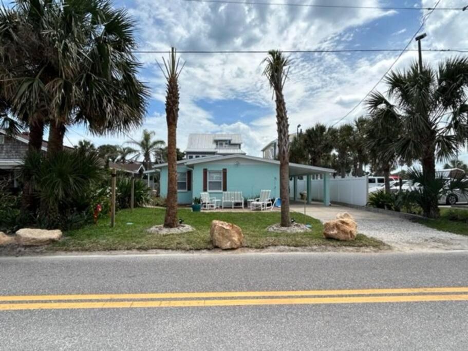 A- Street Beach Cottage!, Coquina Gables – Обновени цени 2023