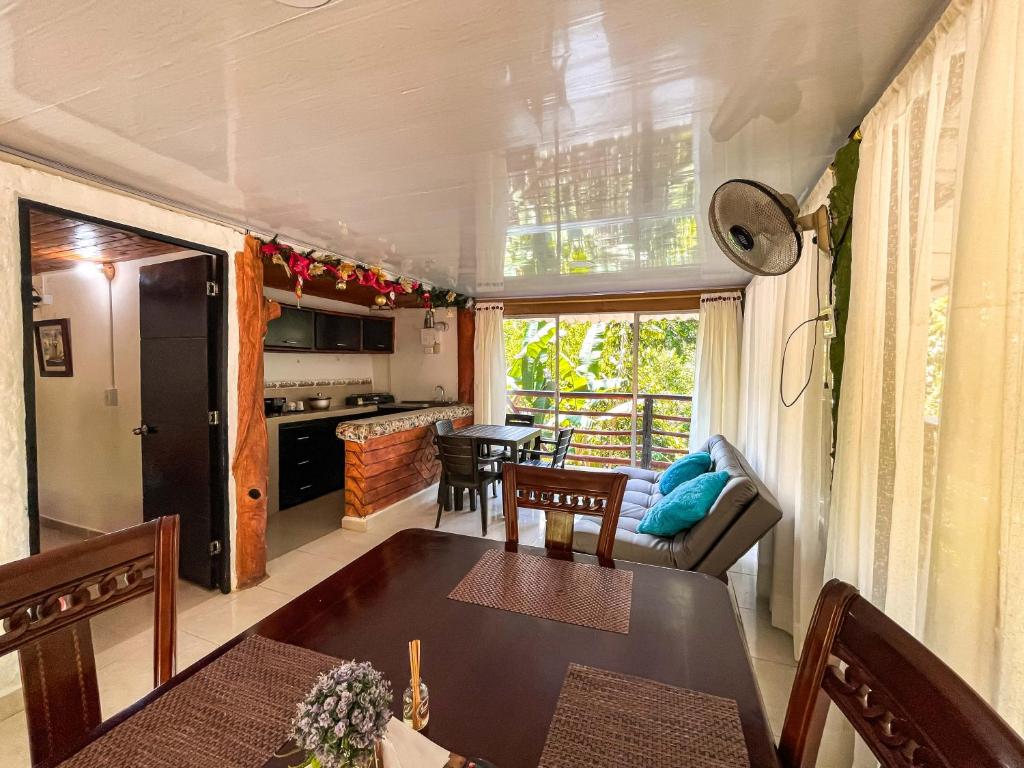 Η κουζίνα ή μικρή κουζίνα στο Cabaña San Nicolás