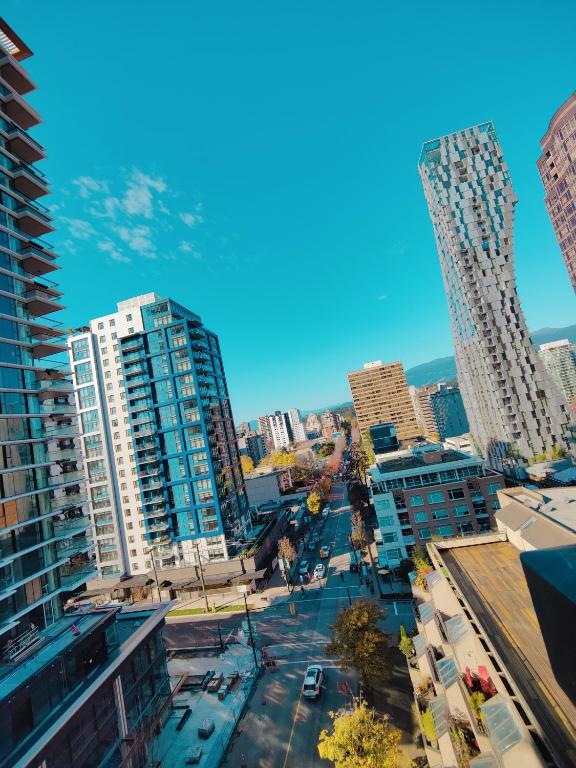 Divya Sutra Suites on Robson Downtown Vancouver - Resim 31