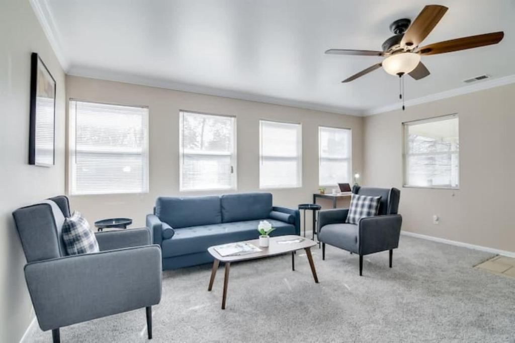 Happy Place in Downtown North Augusta, North Augusta Updated 2024 Prices