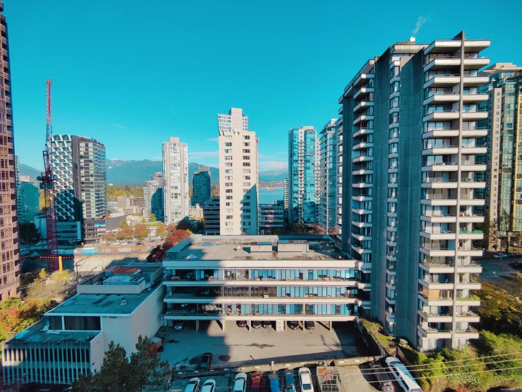 Nespecifikovaný výhled na destinaci Vancouver nebo výhled na město při pohledu z aparthotelu