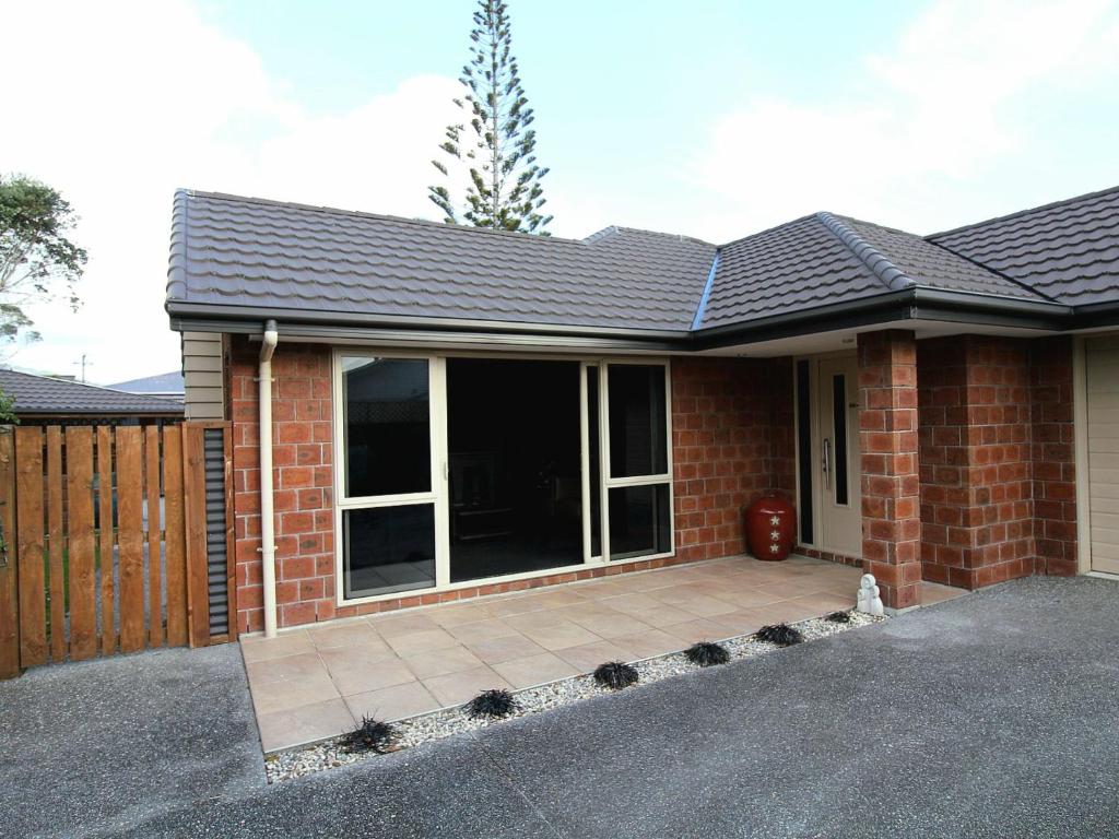 Aachen Place Motel - Üç Yatak Odalı Ev (5 Dk. Yürüme Mesafesinde)