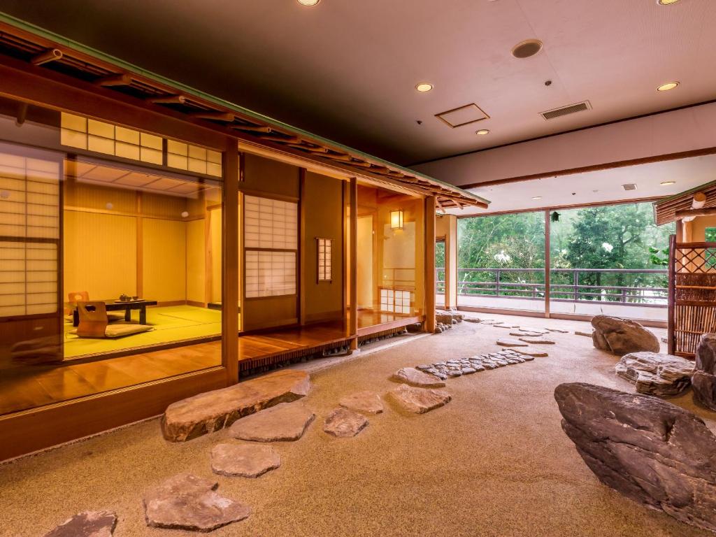 Fotografie z fotogalerie ubytování Ooedo Onsen Monogatari Premium Yoshinoya Irokuen v destinaci Kaga