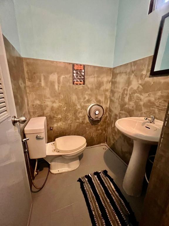 Koupelna v ubytování Revolution Hostel Pai