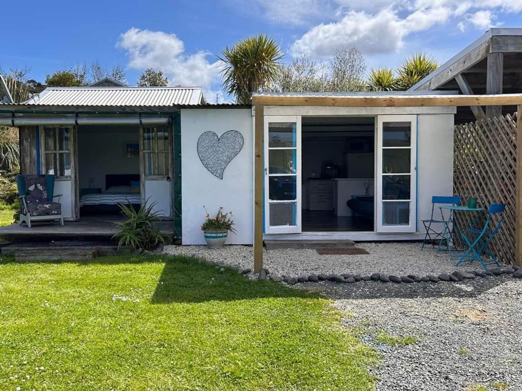 Gallery image of Casa Bleue in Whangarei Heads