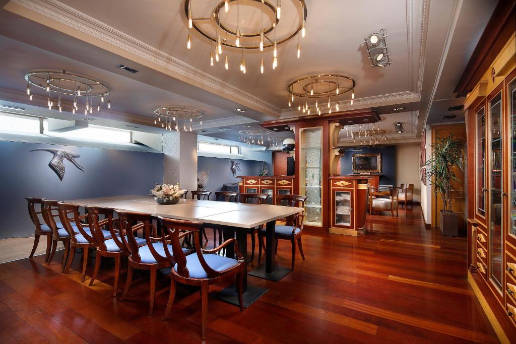 Fotografia z galérie ubytovania Apartaments-Hotel Hispanos 7 Suiza v destinácii Barcelona