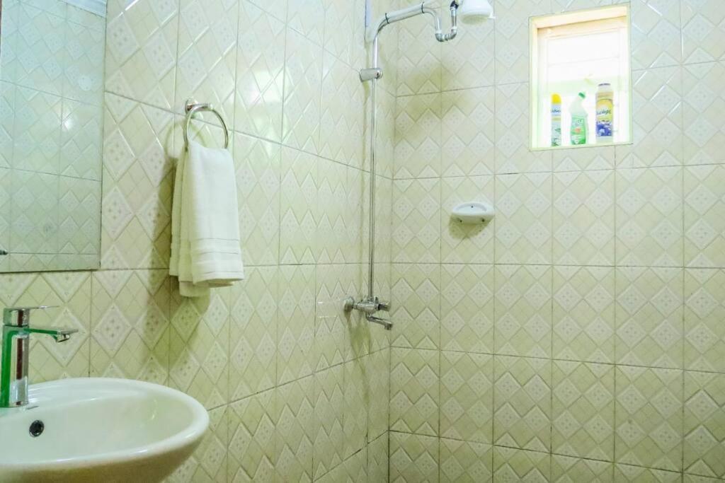 Koupelna v ubytování Taliah Homestays