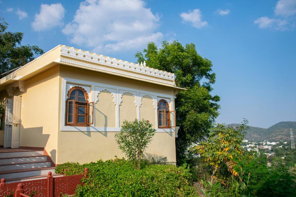 Titardi Garh- 18th Century Castle Homestay - Junior Suite With Terrace